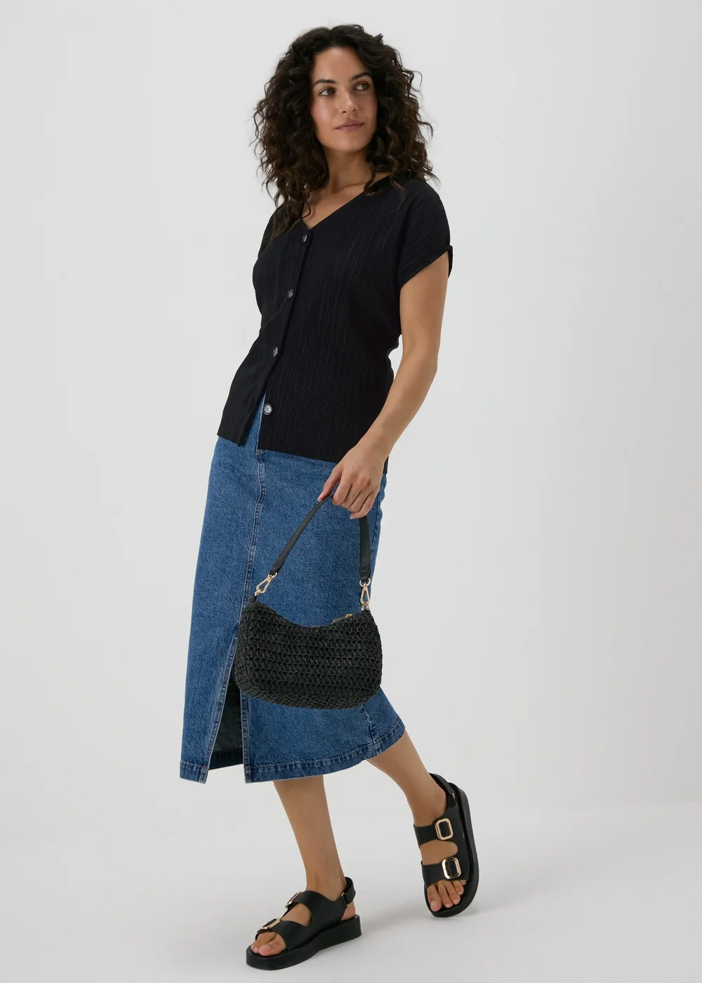 Black Plisse Button V-Neck T-Shirt - 8 Image 4