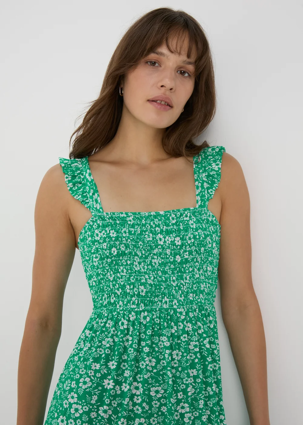 Green Ruffle Strap Shirred Dress - 8 Image 3