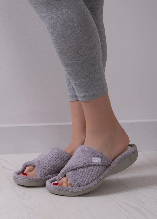 Totes Isotoner Grey Popcorn Turnover Open Toe Slippers