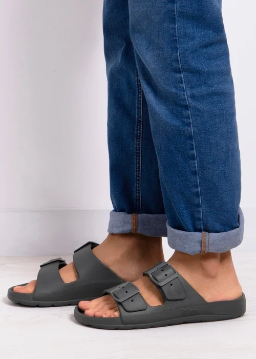 Totes Solbounce Grey Adjustable Double Buckle Slider - 7 Image 2