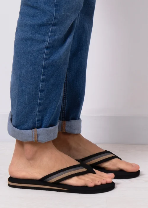 Totes Black Tape Toe Post Sandal - 8 Image 2