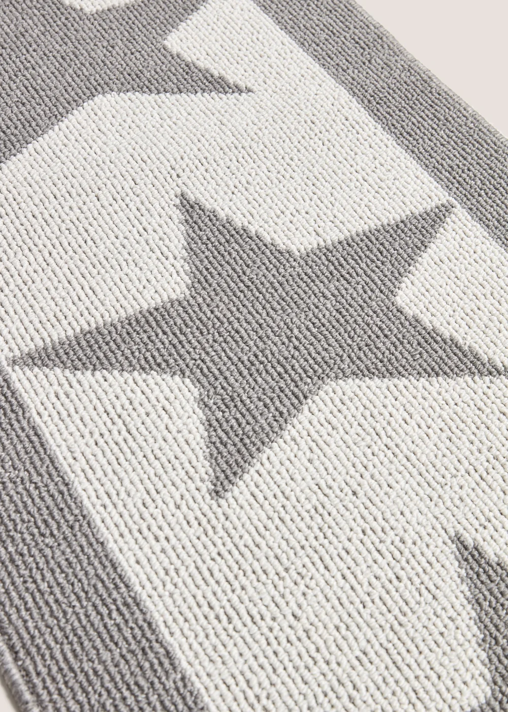 Silver Star Runner Image 2