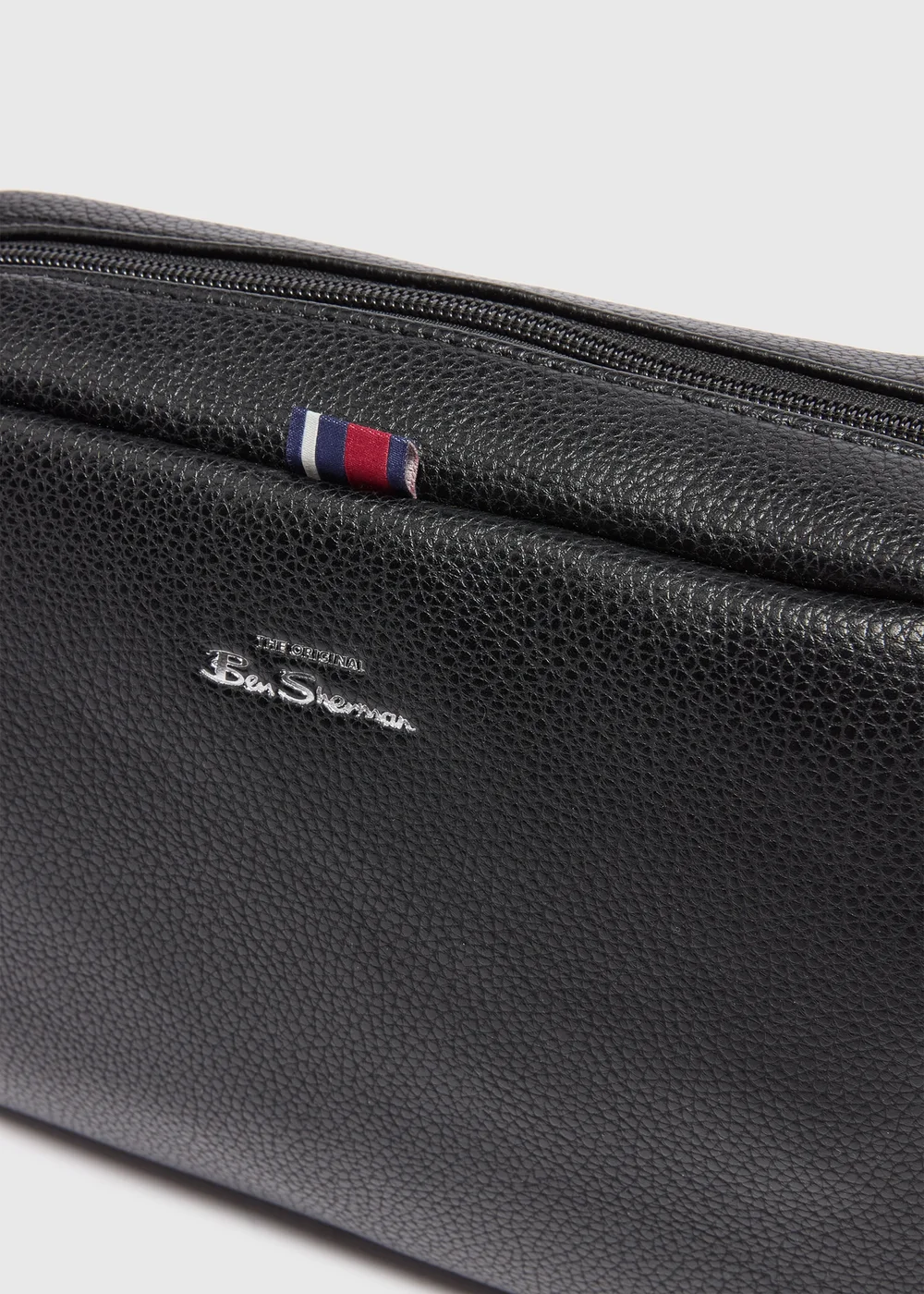 Ben Sherman Black Washbag - One Size Image 2