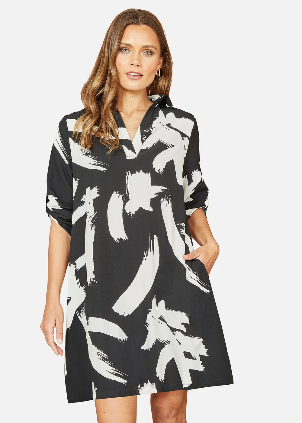 Yumi Black Abstract Print Tunic With Pockets - 8 Image 2