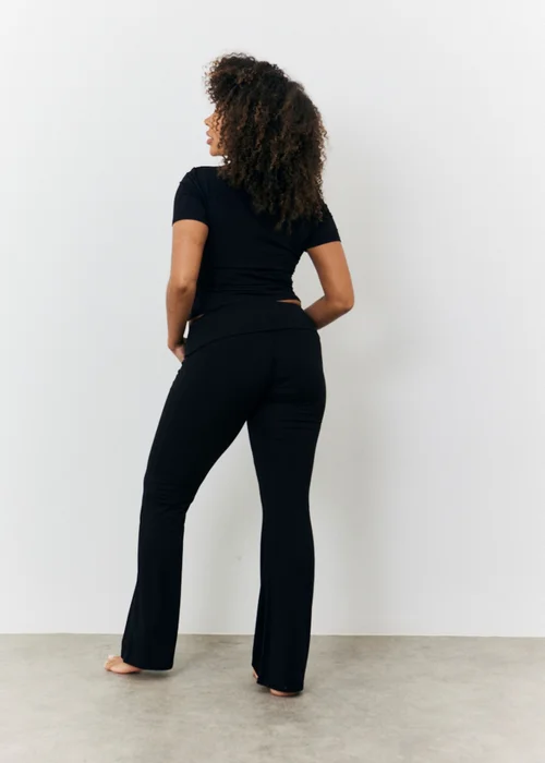 In The Style Black Flared Trousers - 8 Image 2