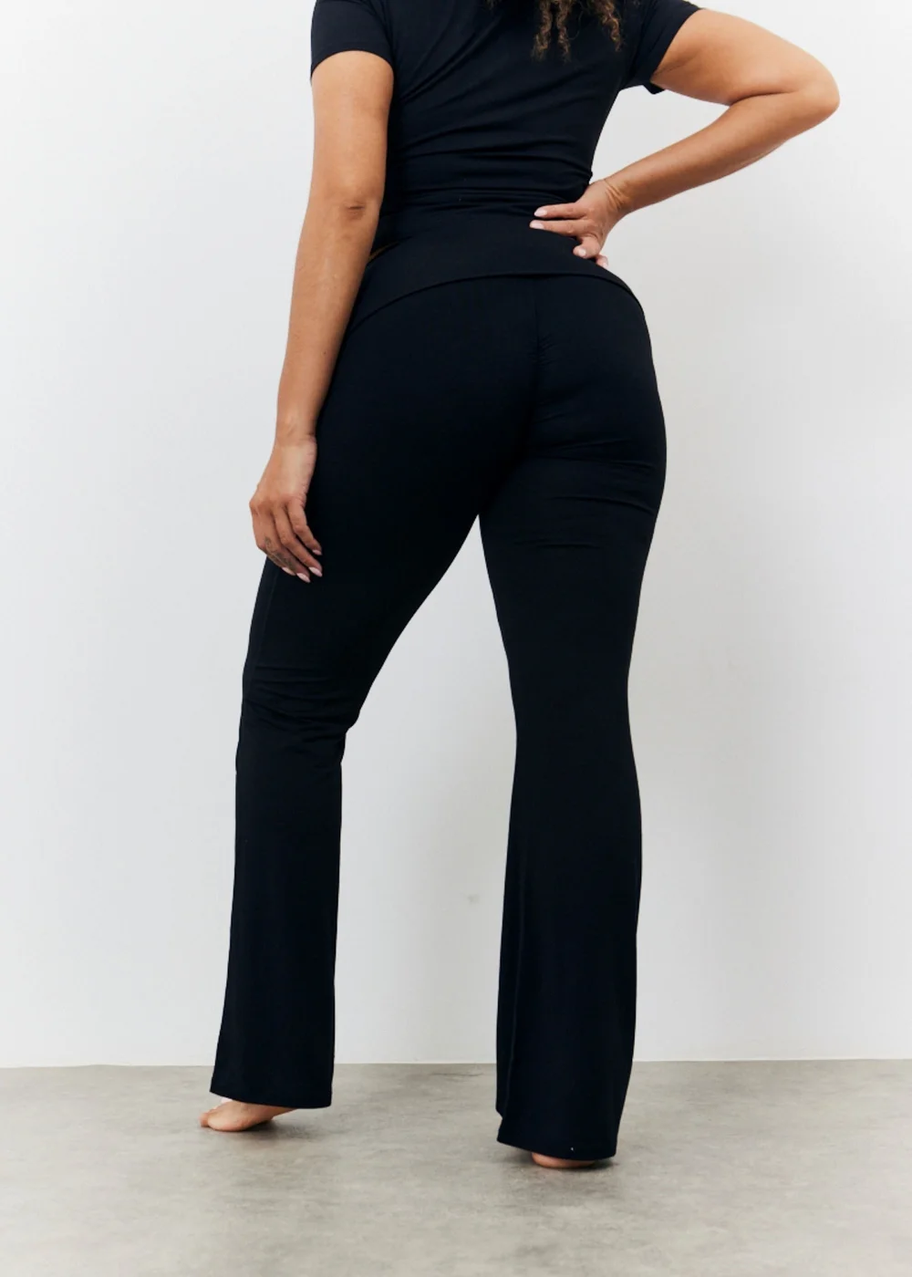 In The Style Black Flared Trousers - 8 Image 4