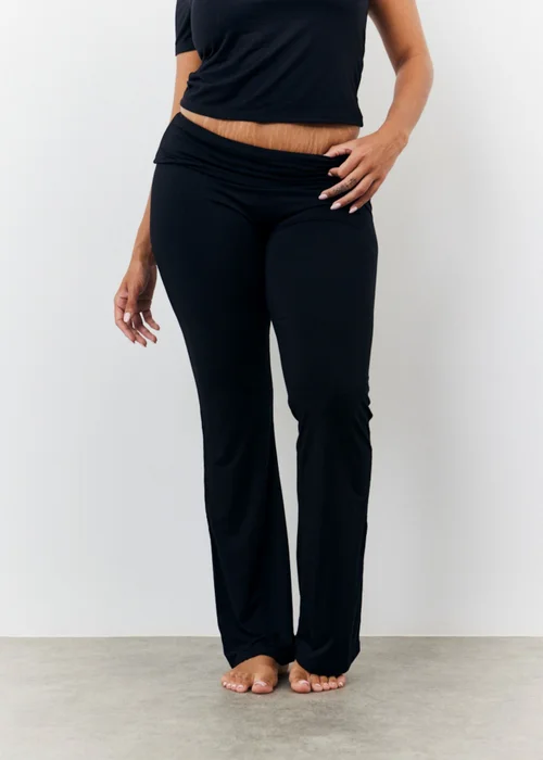 In The Style Black Flared Trousers - 8 Image 3
