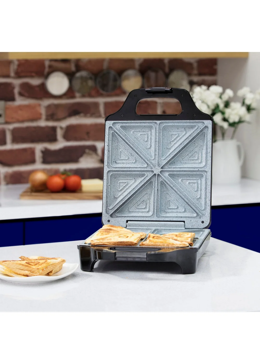 Tower Black Cerastone 4 Slice Deep Fill Sandwich Maker - One Size Image 2