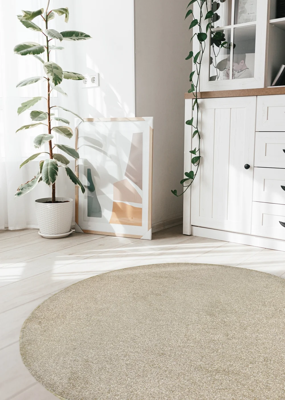 Relay Natural Classic Circular Rug - 133cm Image 1