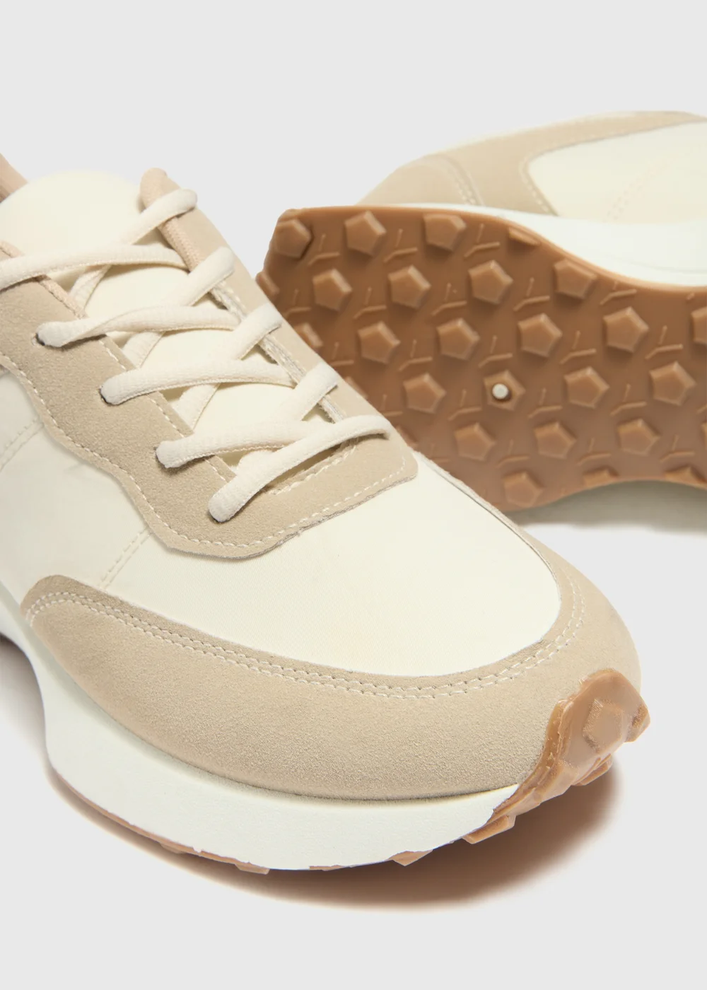 White Retro Runner Trainers - Size 3 Image 2