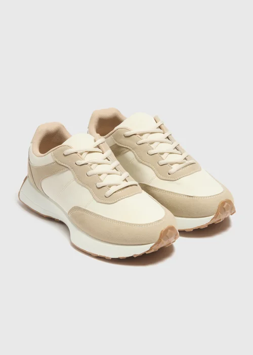 White Retro Runner Trainers - Size 3 Image 1