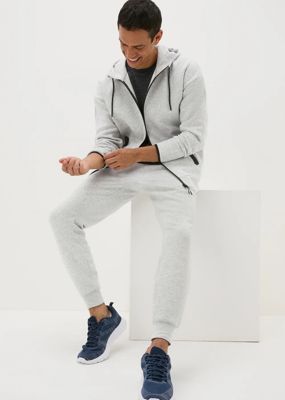 Souluxe Grey Tech Zip Up Hoodie - XS Image 2