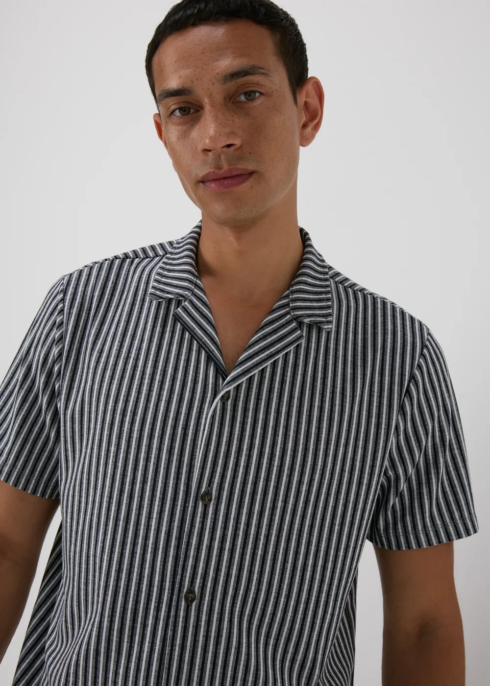 Black Stripe Textured Shirt - S Image 3