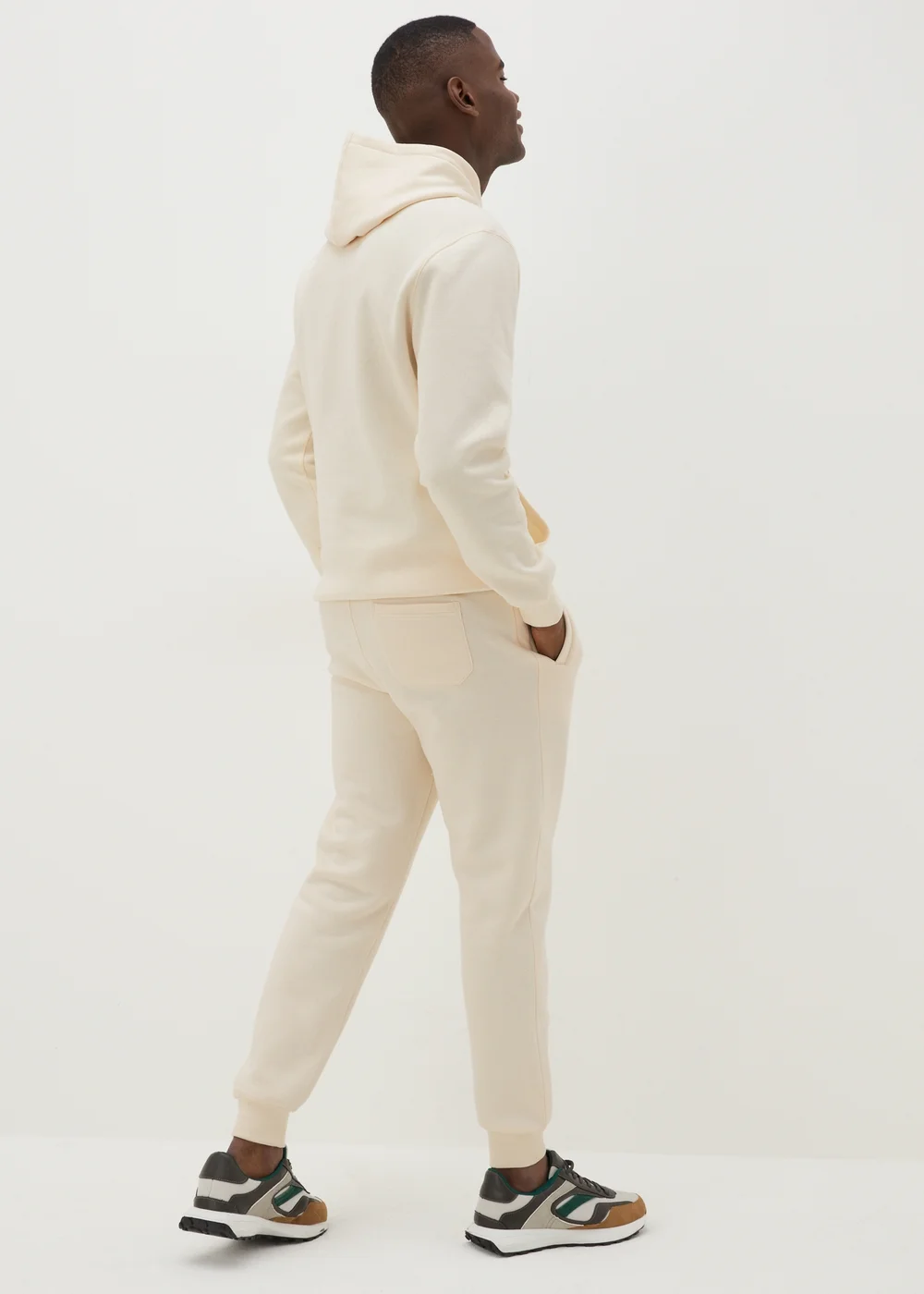 Cream Global Edition Slim Fit Jogging Bottoms - XS Image 3