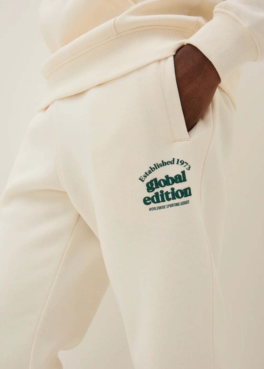 Cream Global Edition Slim Fit Jogging Bottoms - XS Image 2