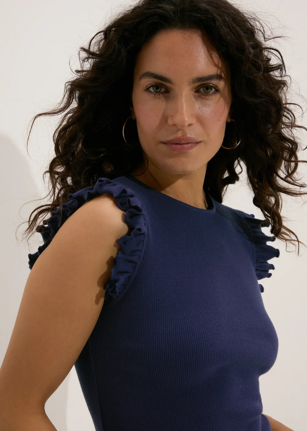 Navy Heavyweight Ruffle Ribbed Vest - Size 8 Image 3