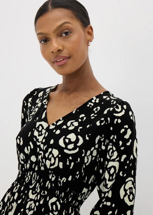Black Monochrome Floral Midi Dress - 8 Image 3