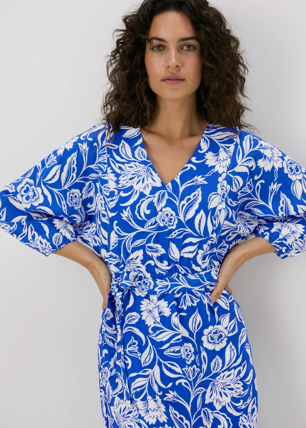 Blue Floral Print Tie Waist Midi Dress - 8 Image 3