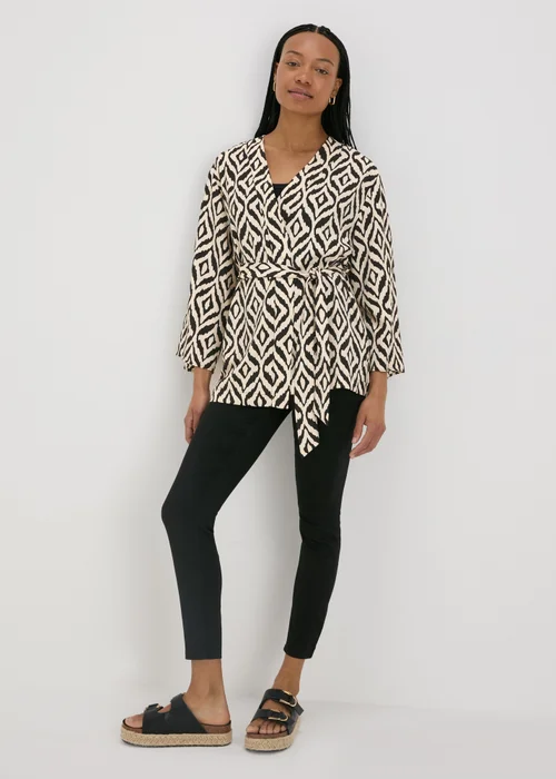 Monochrome Pattern Kimono - 8 Image 4
