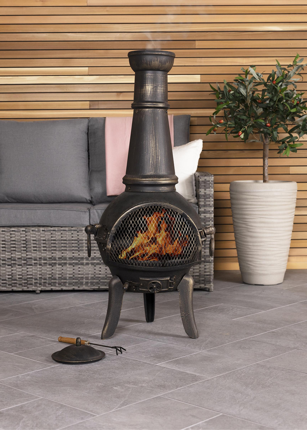 Charles Bentley Extra-Large Cast Iron Chiminea Black Patio Heater (120cm x 43cm) - One Size Image 1