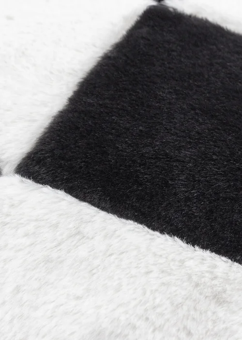 Heya Home Cozee Check Faux Fur Filled Cushion (50 x 50 x 8 cm) - One Size Image 5
