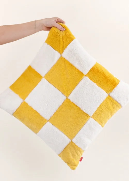 Heya Home Cozee Check Faux Fur Filled Cushion (50 x 50 x 8 cm) - One Size Image 1