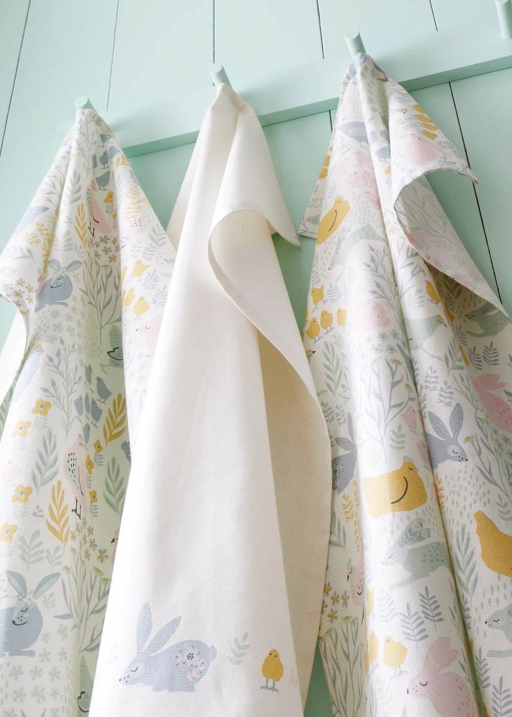 Catherine Lansfield Cottage Friends Cotton Kitchen Tea Towel Pack of 4 (50x75cm) - 50 x 75cm Image 4