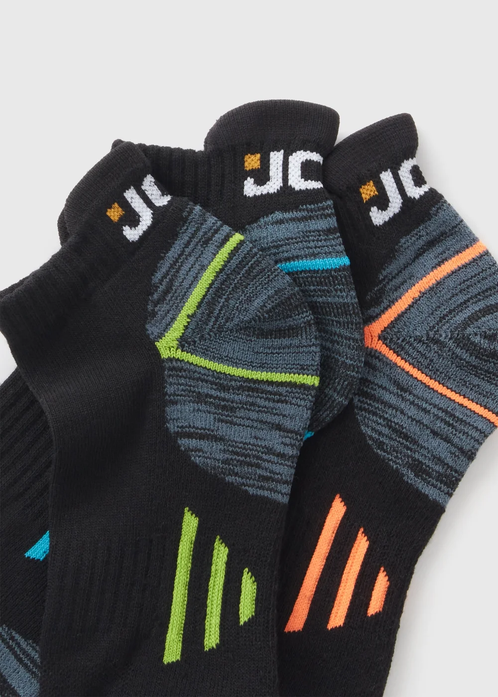 3 Pack JCB Black Trainer Work Socks - Sizes 6 - 8.5 Image 2
