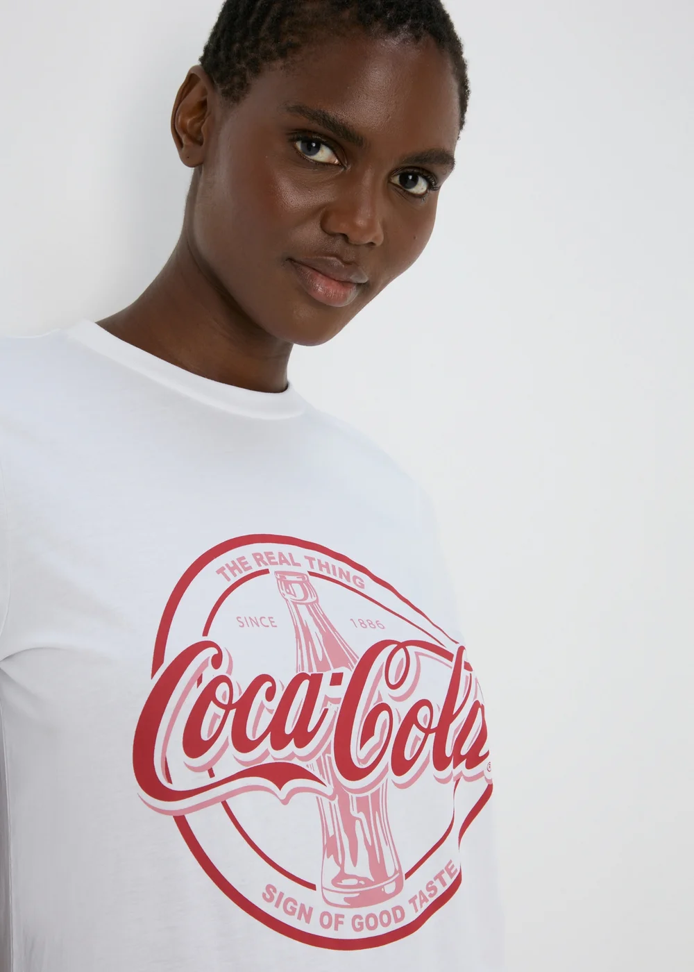 White Coca Cola T-Shirt - Small Image 3