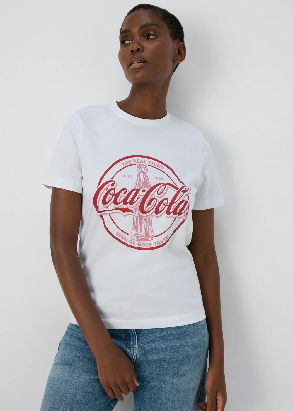 White Coca Cola T-Shirt - Small Image 1
