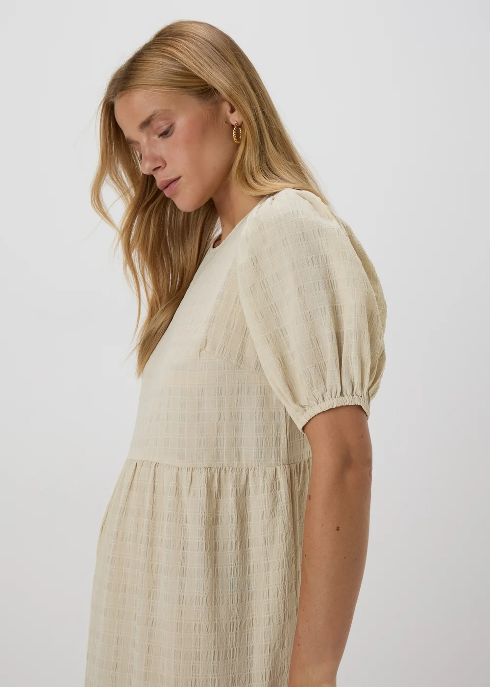 Stone Textured Smock Maxi Dress - 8 Image 3