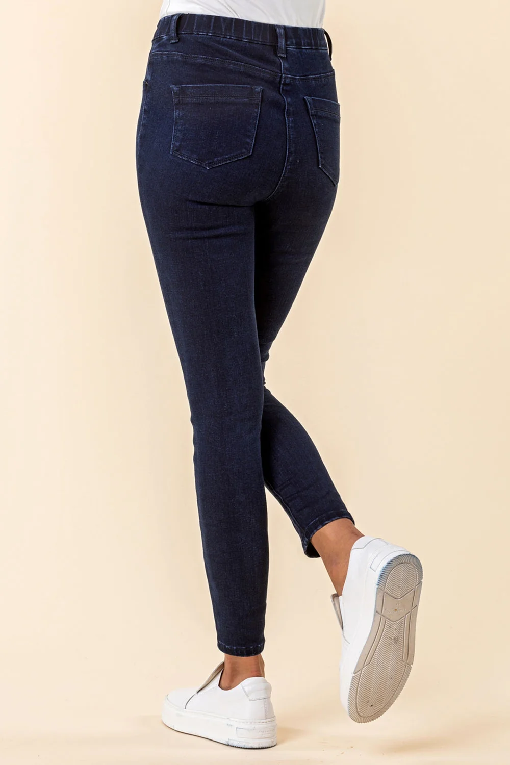 Roman Indigo Ultimate Denim Cropped Jegging (29 Inch) - 22 Image 3