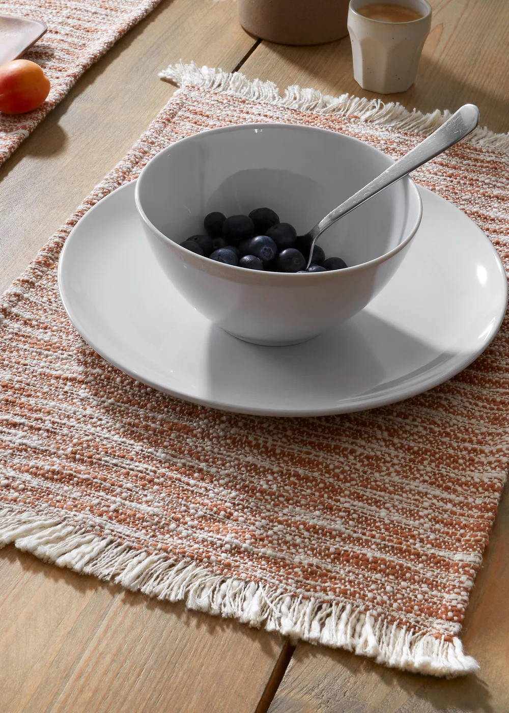 Pineapple Elephant TerracottaTextured Frayed Edge Cotton Placemat Pair (30x46 cm) - One Size Image 2