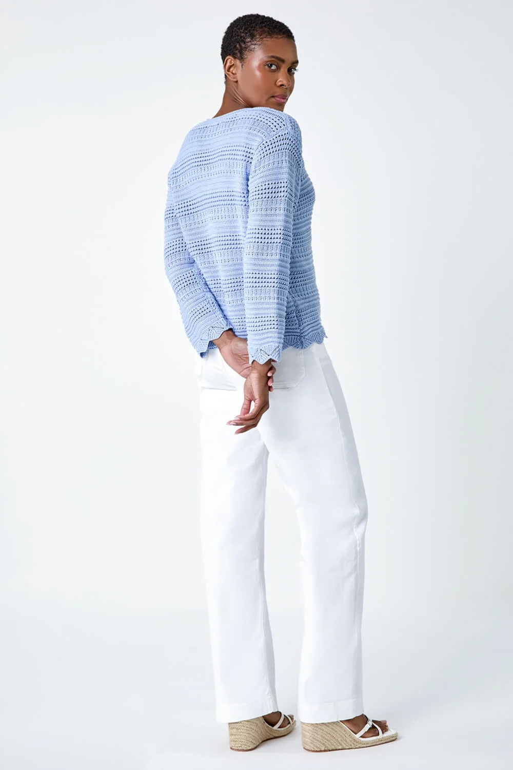 Roman Light Blue Scallop Edge Knit Cotton Blend V-Neck Cardigan - Size 22 Image 4