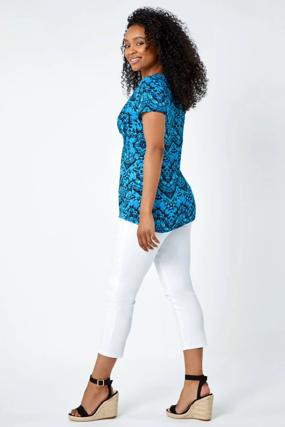 Roman Blue Petite Aztec Knot Detail V-Neck Stretch Top - 6 Image 3
