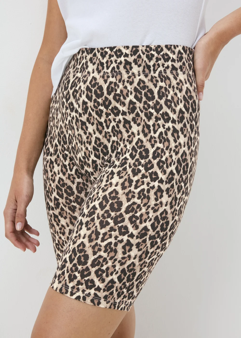 Brown Leopard Print Cycling Shorts - 8 Image 3
