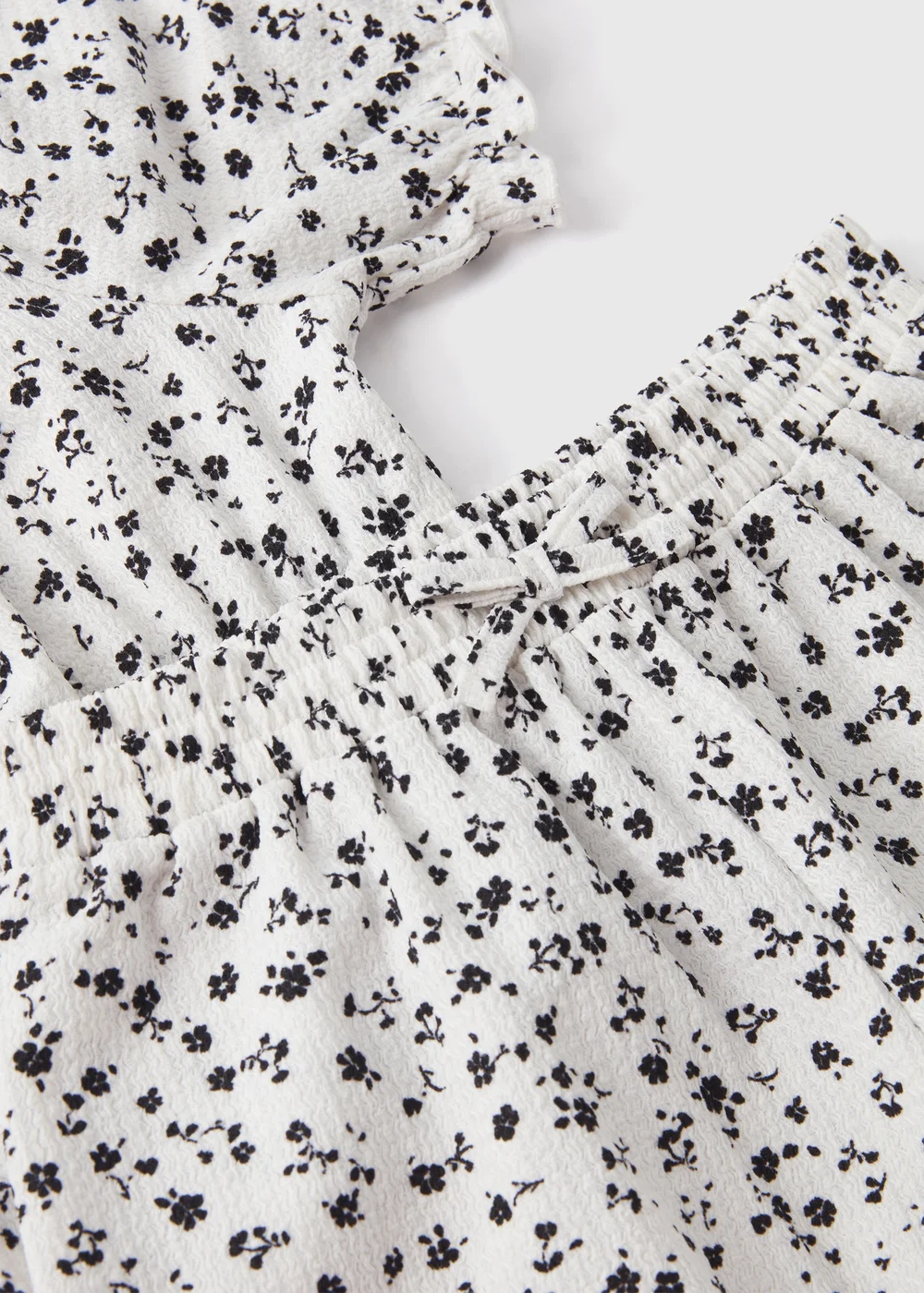 Girls Monochrome Floral Top & Short Set (7-13yrs) - Age 7 Years Image 2