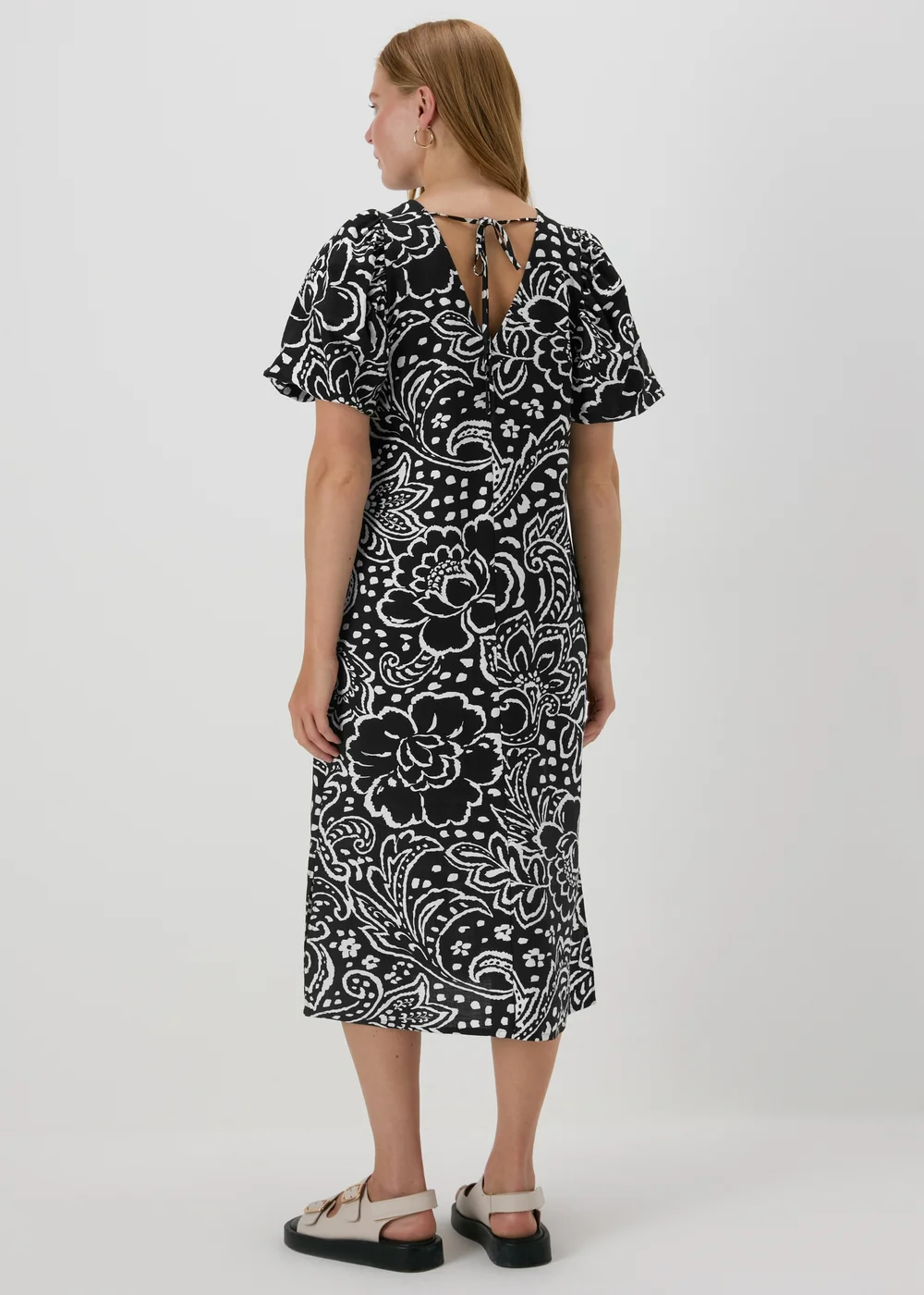 Et Vous Black Floral Puff Sleeve Midi Dress - 8 Image 2