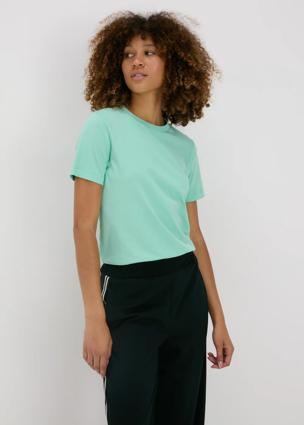 Green Plain Short Sleeve T-Shirt - Size 8 Image 3