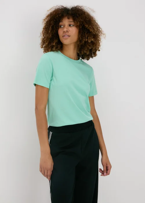 Green Plain Short Sleeve T-Shirt - Size 8 Image 3