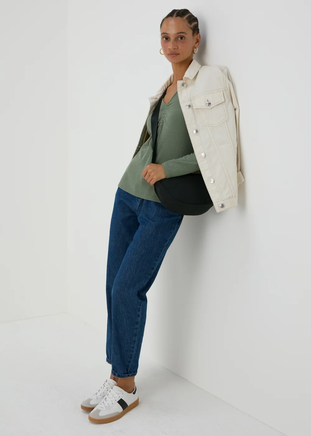 Green Ruched Front Top - Size 8 Image 4