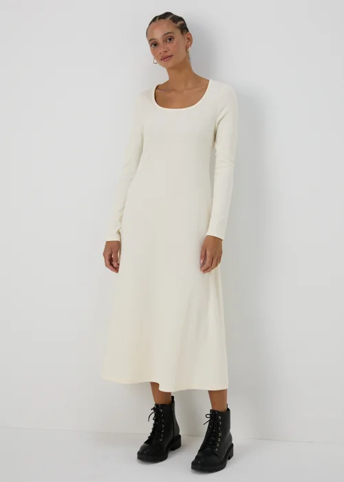 Cream Scoop Neck Midi Dress - 8 Image 1