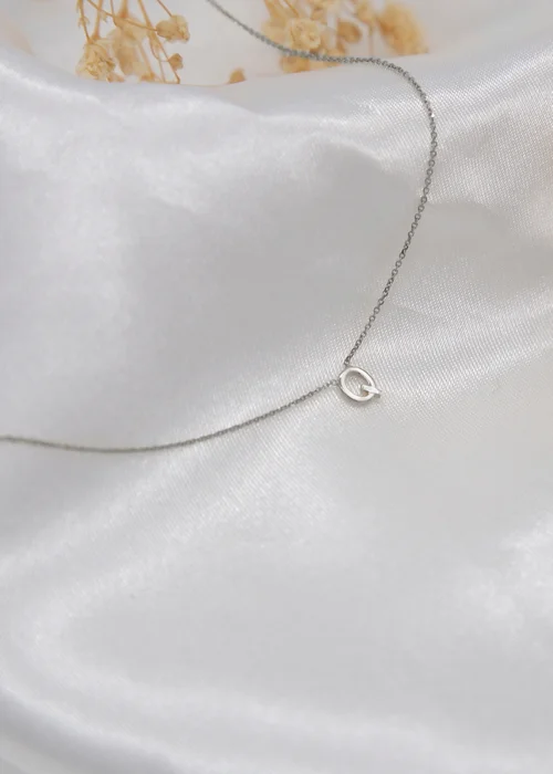 Golden Moments Sterling Silver 'Q' Initial Necklace - Q Image 2