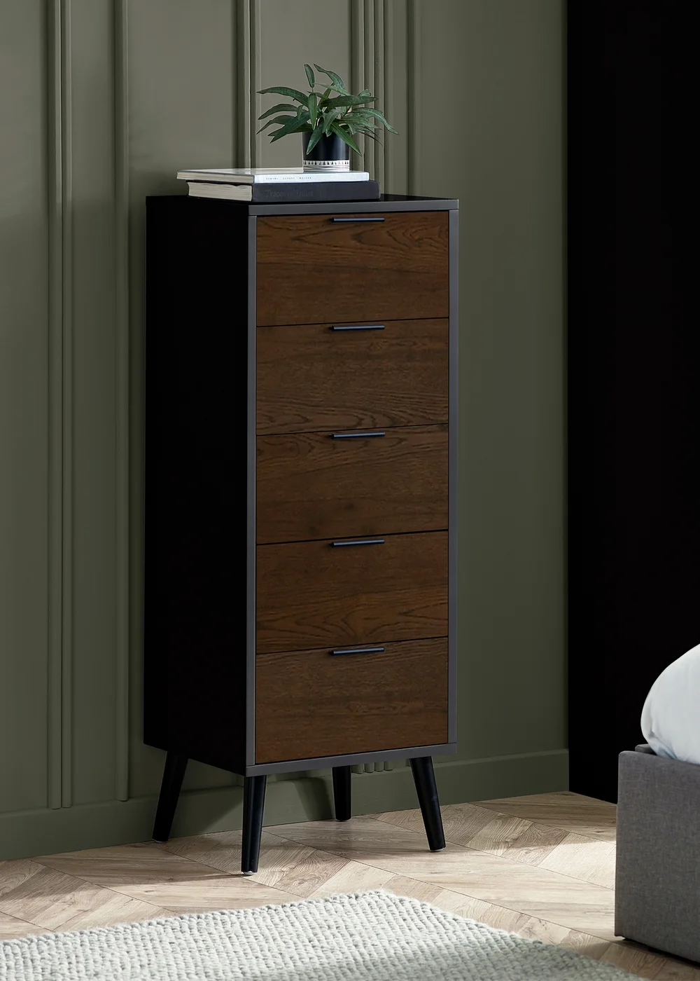 Julian Bowen Alba 5 Drawer Narrow Chest in Walnut and Black (120.5 x 45 x 40cm) - One Size Image 1