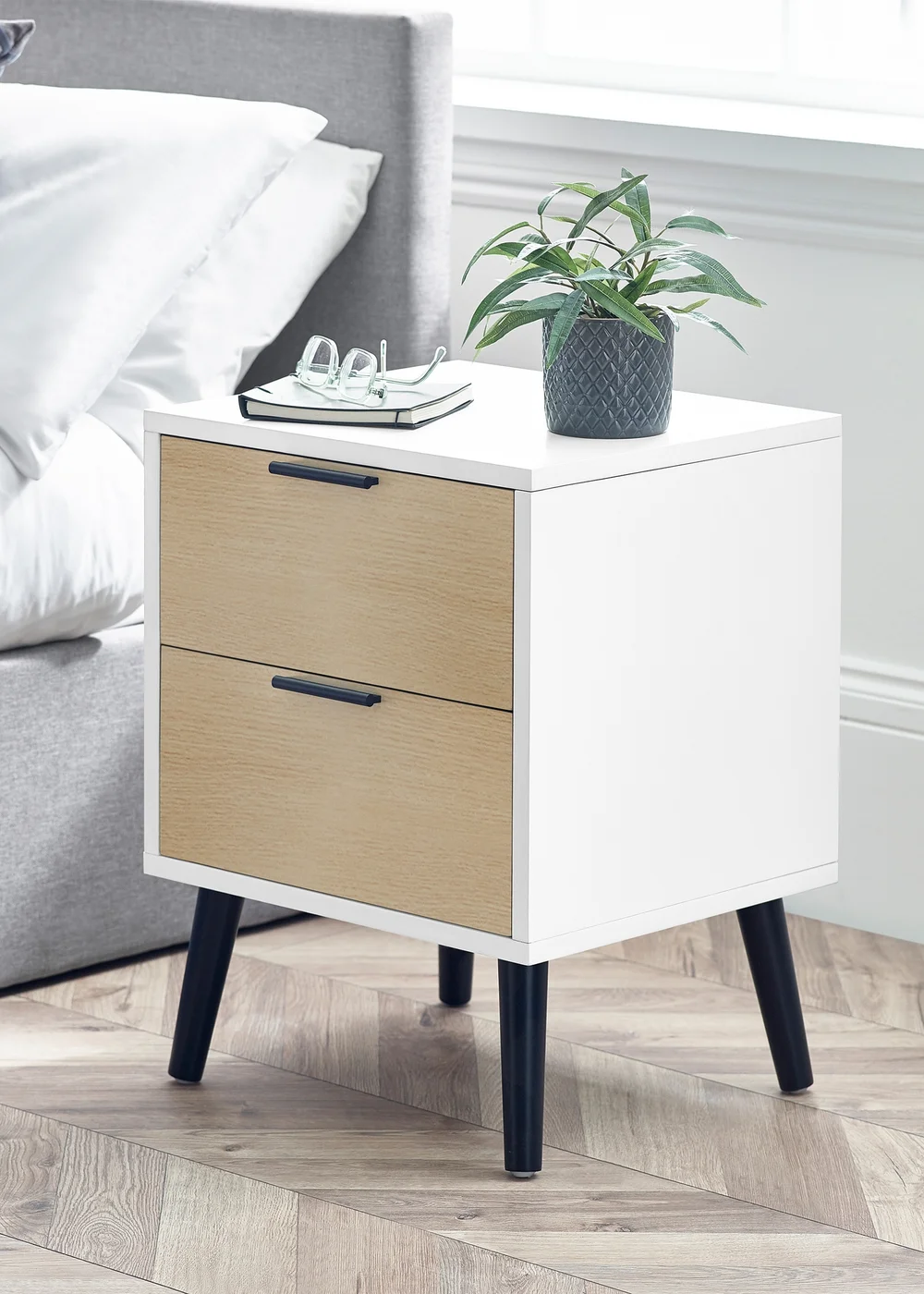 Julian Bowen Alba 2 Drawer Bedside in White and Oak (58 x 45 x 40cm) - One Size Image 1