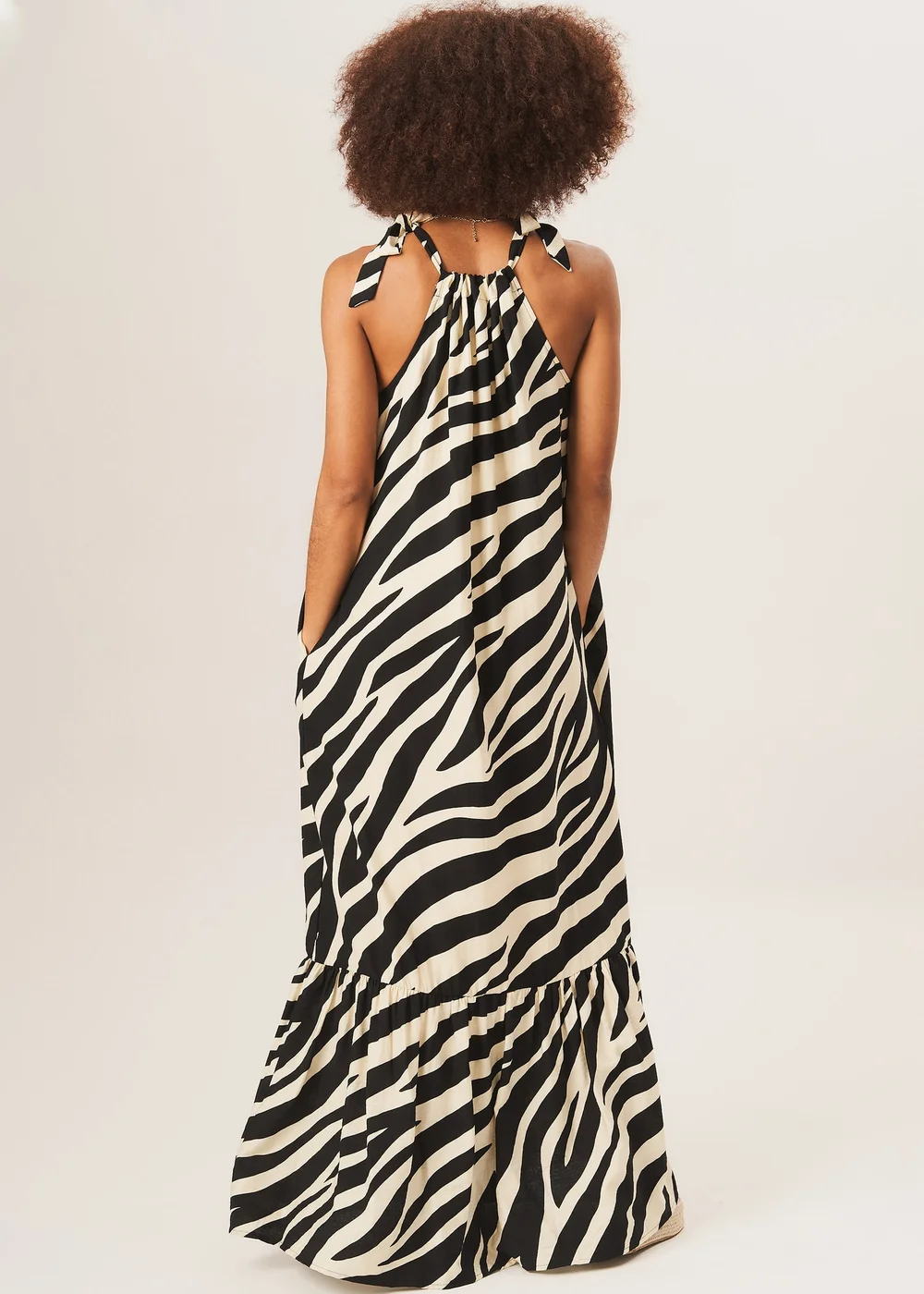 Gini London Mono Zebra Print Tie Shoulder Maxi Dress - S/M Image 2