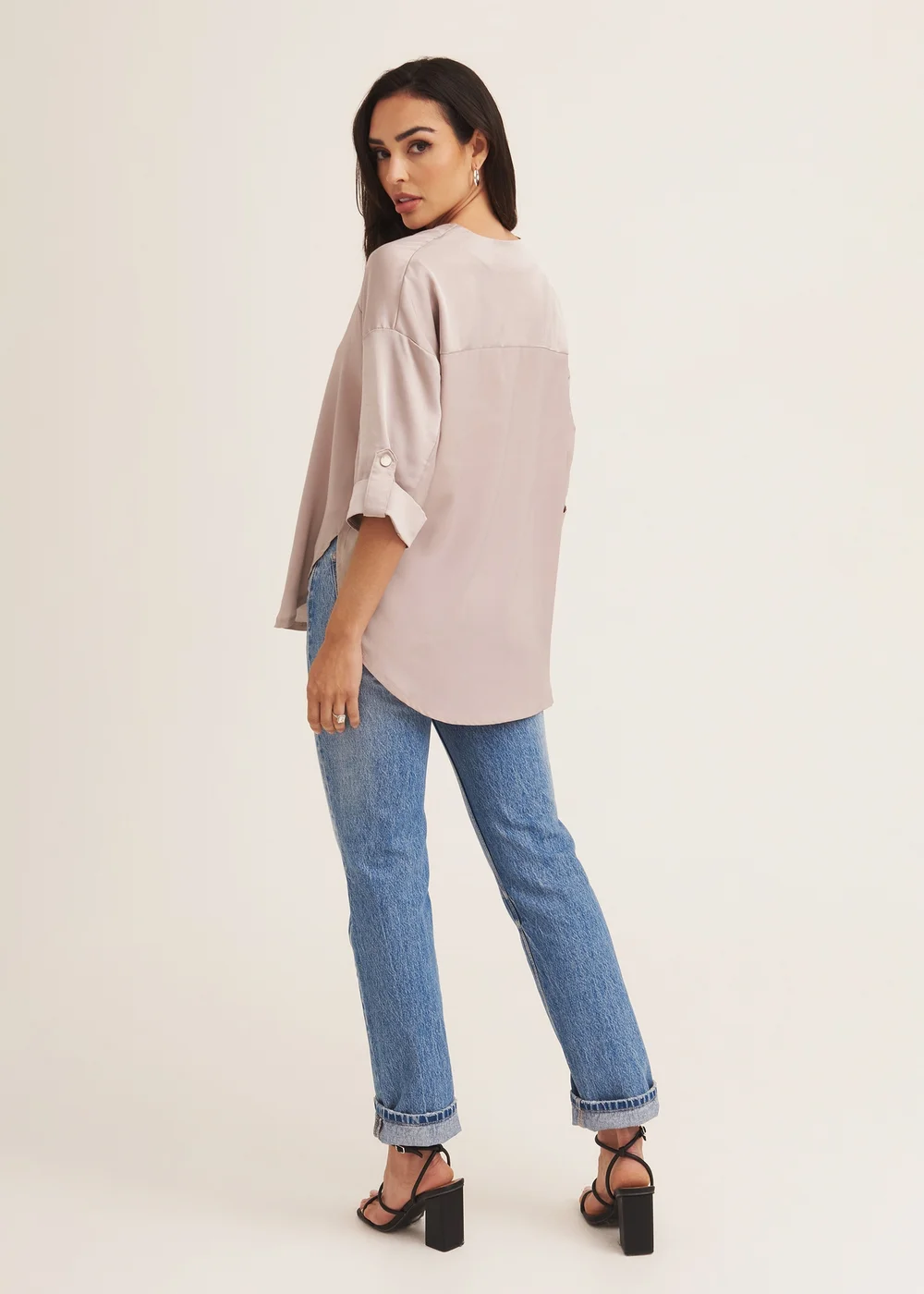 Gini London Gun Metal V Neckline Button Up Oversized Top - S/M Image 2