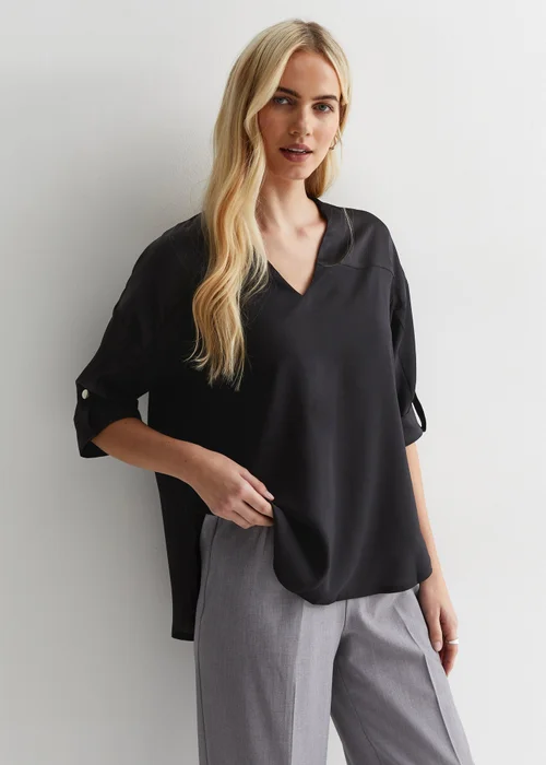 Gini London Black V Neckline Button Up Oversized Top - Small/Medium Image 4