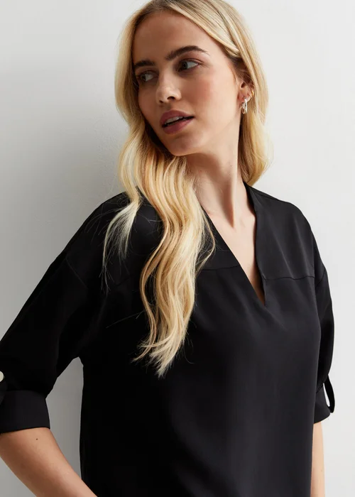 Gini London Black V Neckline Button Up Oversized Top - Small/Medium Image 3