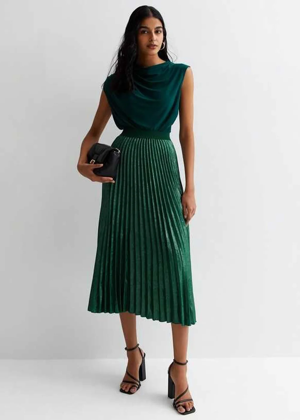 Gini London Green Pleated Midi Skirt - Size 8 Image 1